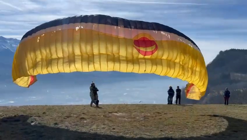 https://drive.google.com/file/d/1oEG9sdxge06M4OsIKVhAg3QropEKiB83/view?usp=drivesdk